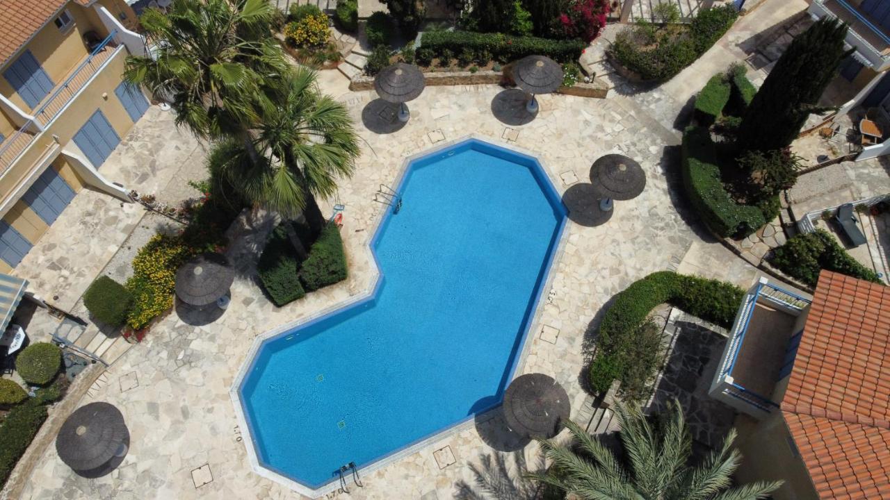 Paphos Regina Gardens Lovely Apartment מראה חיצוני תמונה