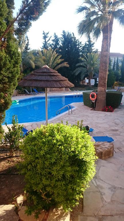 Paphos Regina Gardens Lovely Apartment מראה חיצוני תמונה