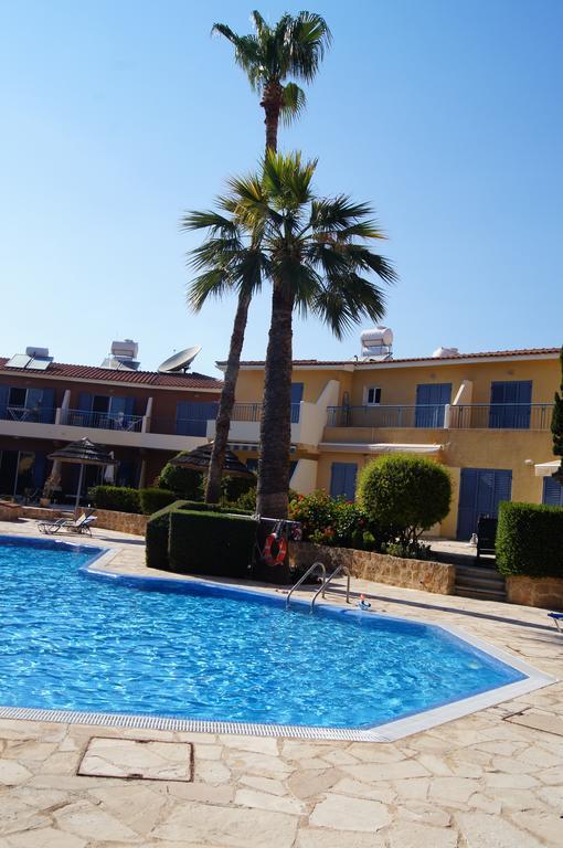 Paphos Regina Gardens Lovely Apartment מראה חיצוני תמונה